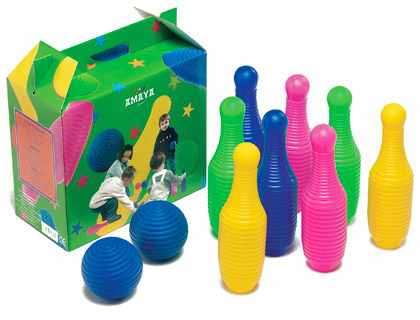 BOLO AMAYA DE POLIETILENO ALTURA 26 CM INCLUI 8 CONES E 2 BOLAS