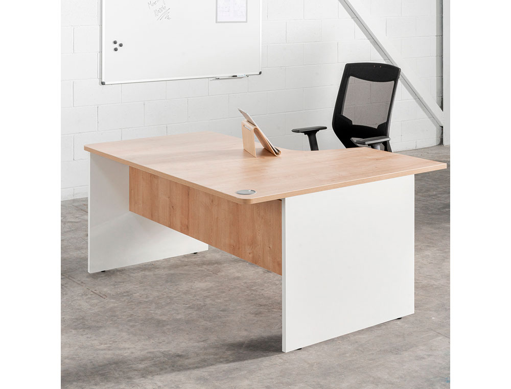 QUADRO BRANCO ROCADA ACO VITRIFICADO MAGNETICO MOLDURA ALUMINIO E CANTOS PVC 90X60 CM INCLUI BANDEJA PARA MARCADOR