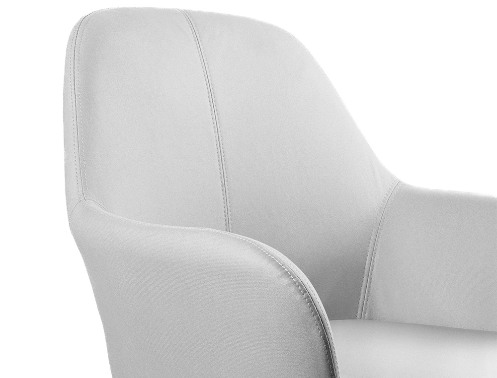 CADEIRA CONFIDENTE Q-CONNECT SIEMIONE BASE METALICA ALT MAX 820 LARG 570 PROF 580 CINZA CLARO