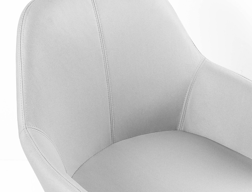 CADEIRA CONFIDENTE Q-CONNECT SIEMIONE BASE METALICA ALT MAX 820 LARG 570 PROF 580 CINZA CLARO