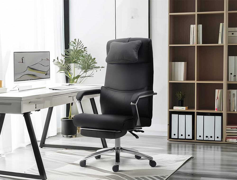 CADEIRA Q-CONNECT DIRECAO RAVENNA IMITACAO DE PELE BASE METALICA ALT MAX 1300 LARG 670 PROF 730 MM RODAS PREMIUM COR PRE