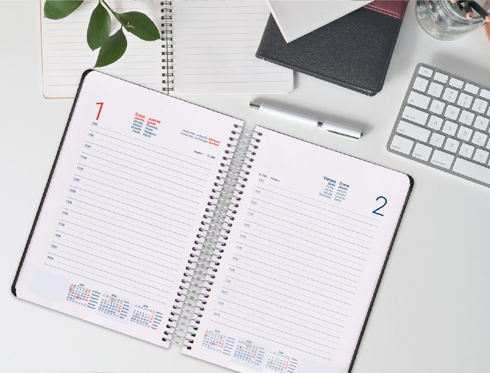 AGENDA ESPIRAL LIDERPAPEL OLBIA A5 2026 DIA PAGINA AZUL PAPEL 60 GR FSC