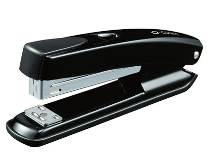 AGRAFADOR Q-CONNECT PLASTICO ABS PRETO CAPACIDADE 20 FOLHAS